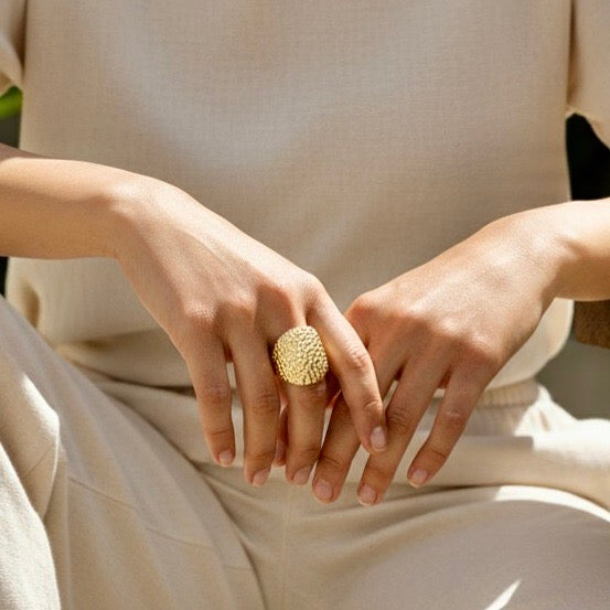 Anillo AB2 de la colección Brisa