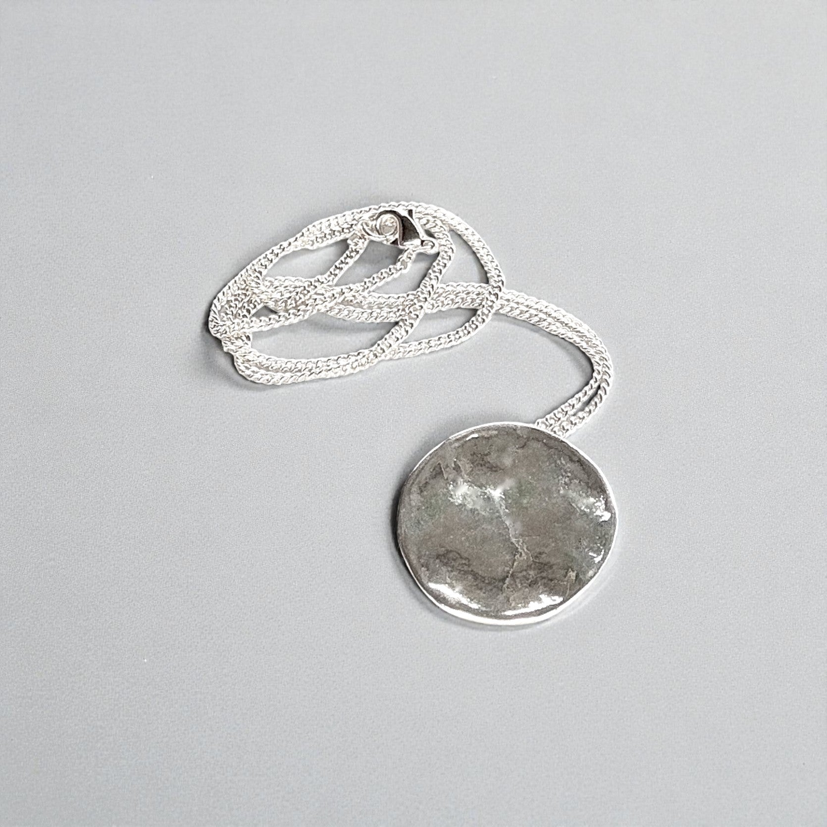 Colgante de la colección Abril en plata