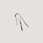 Pendientes en oro PC3 sobre fondo liso con color